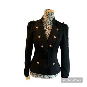 Cartise Feminine Structured Black Blazer